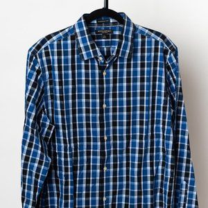 Banana Republic Non Iron Button Down Shirt